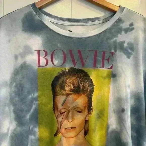 David Bowie Lightening Bolt Tie Dye White Grey Cropped, Size 3X - Picture 6 of 6